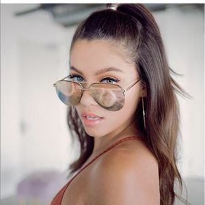 Quay Australia - PLAYA Mirrored Aviator Sunglasses